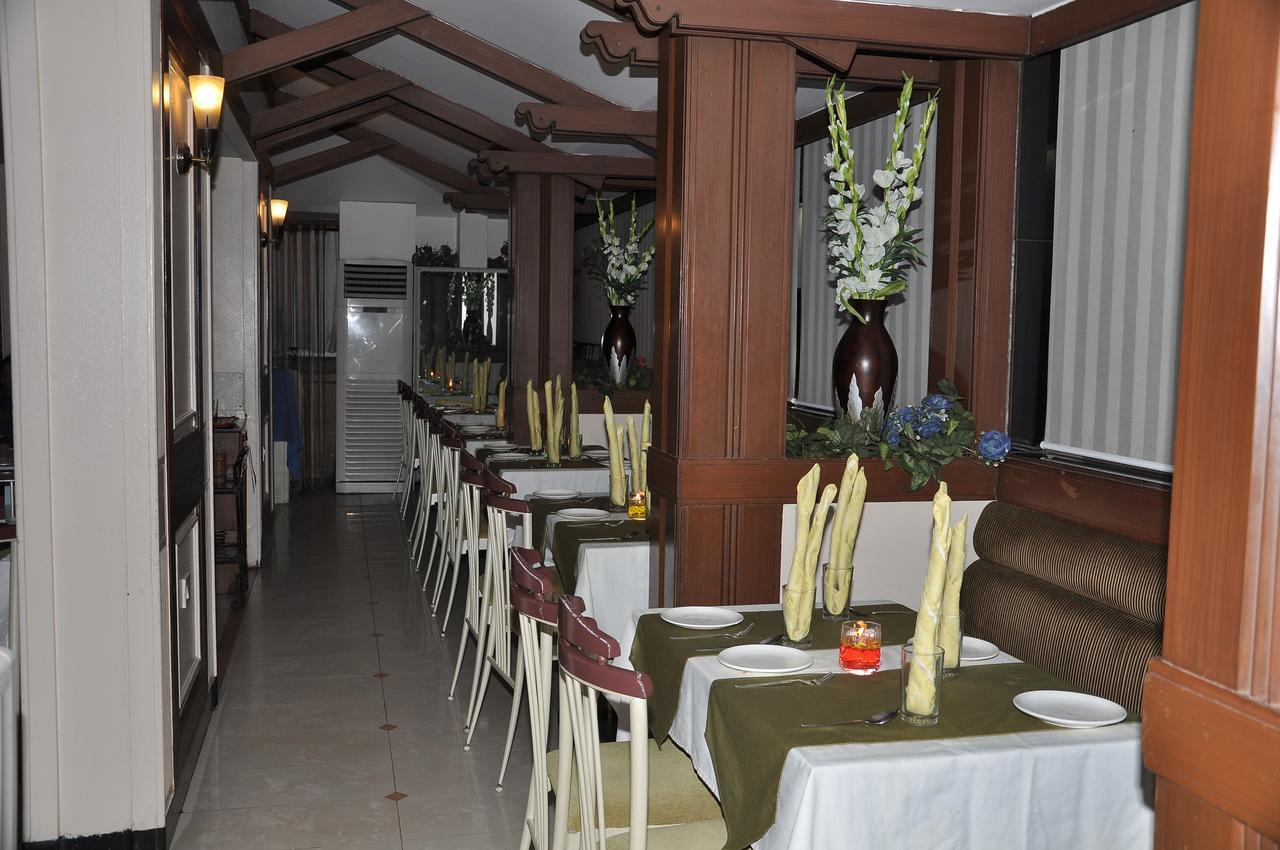 Hotel Sovereign Daman Zewnętrze zdjęcie