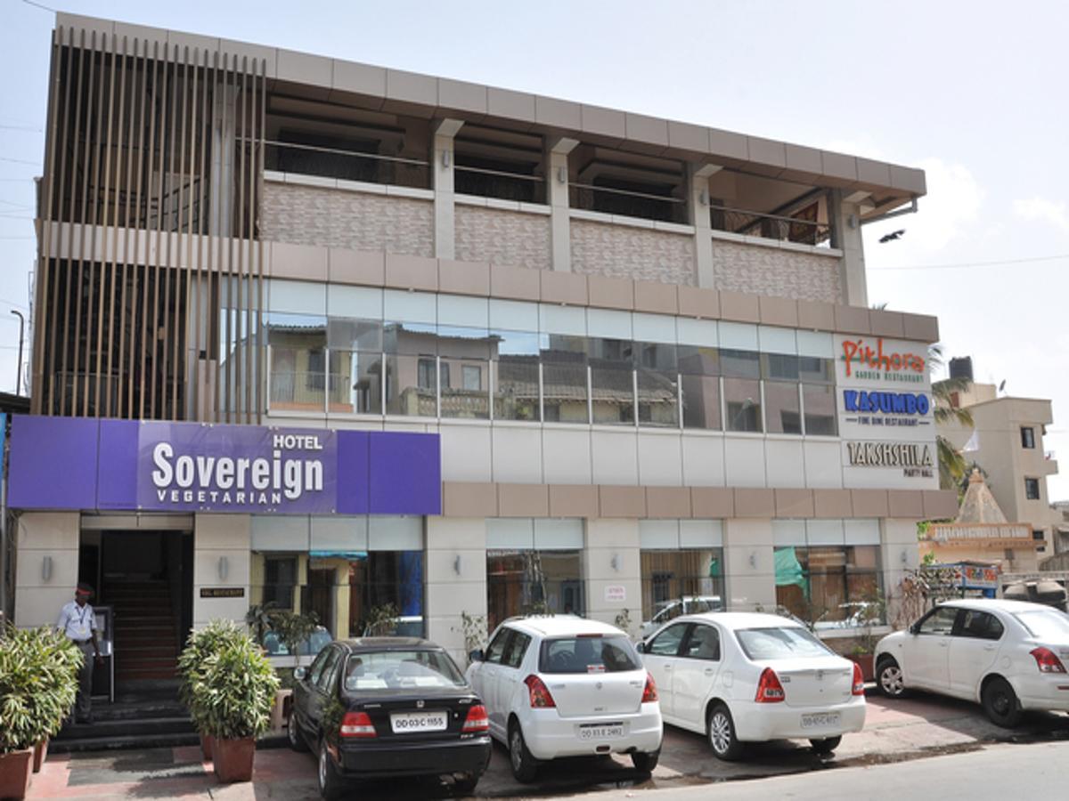 Hotel Sovereign Daman Zewnętrze zdjęcie