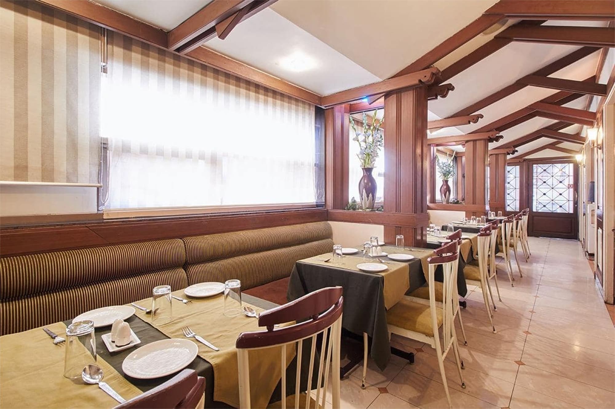 Hotel Sovereign Daman Zewnętrze zdjęcie